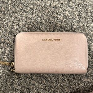 Michael Kors Blush Leather Wallet
